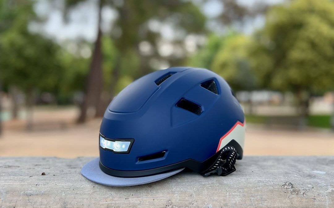 XNITO LOGAN – UN CASCO CON LUCES LED CON UN DISEÑO DE 10! – REVIEW
