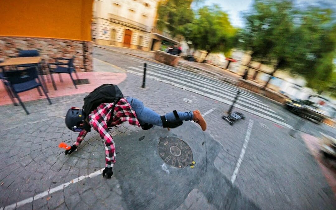 VLOG 1 – 2024 | CAÍDA, PERRO PELIGROSO, ROMPO LA CAMARA, Y NUEVO DJI MIC MINI