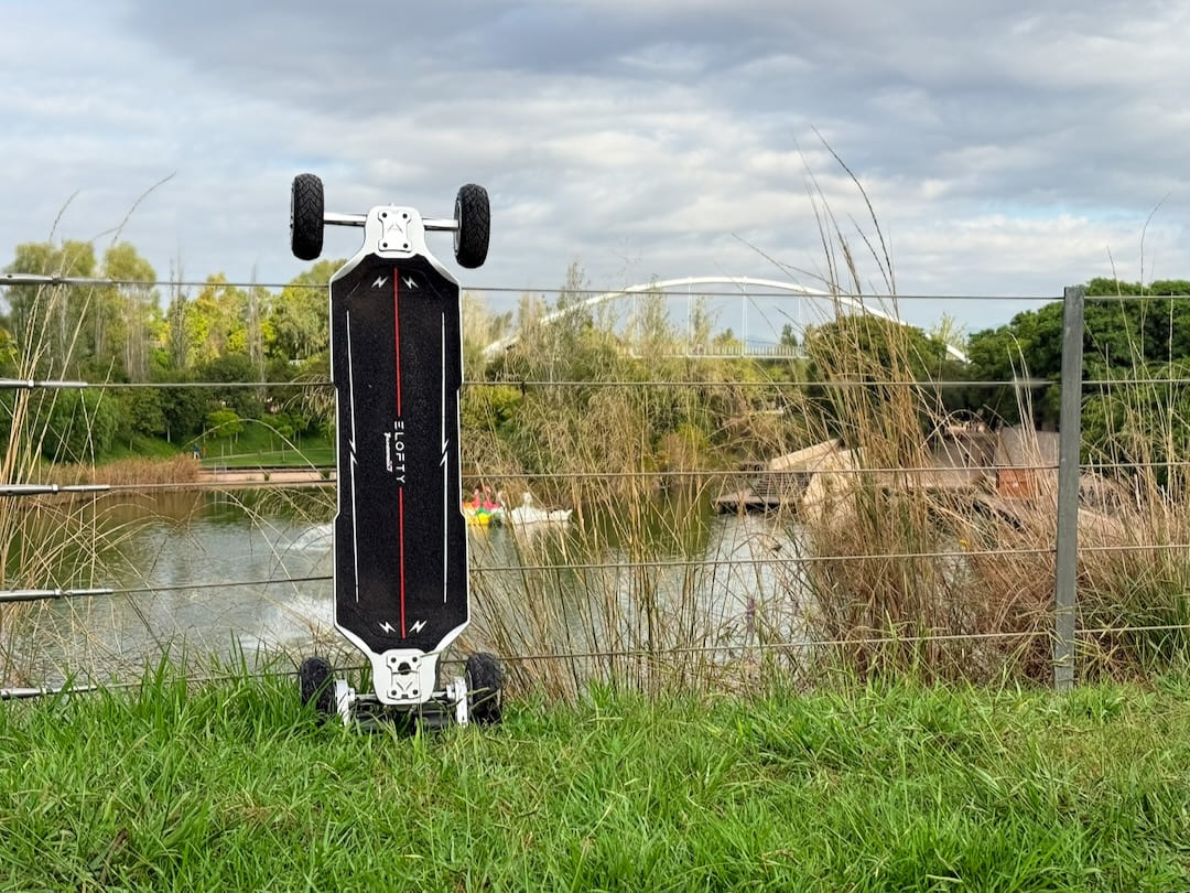 ELOFTY THUNDERBOLT REVIEW